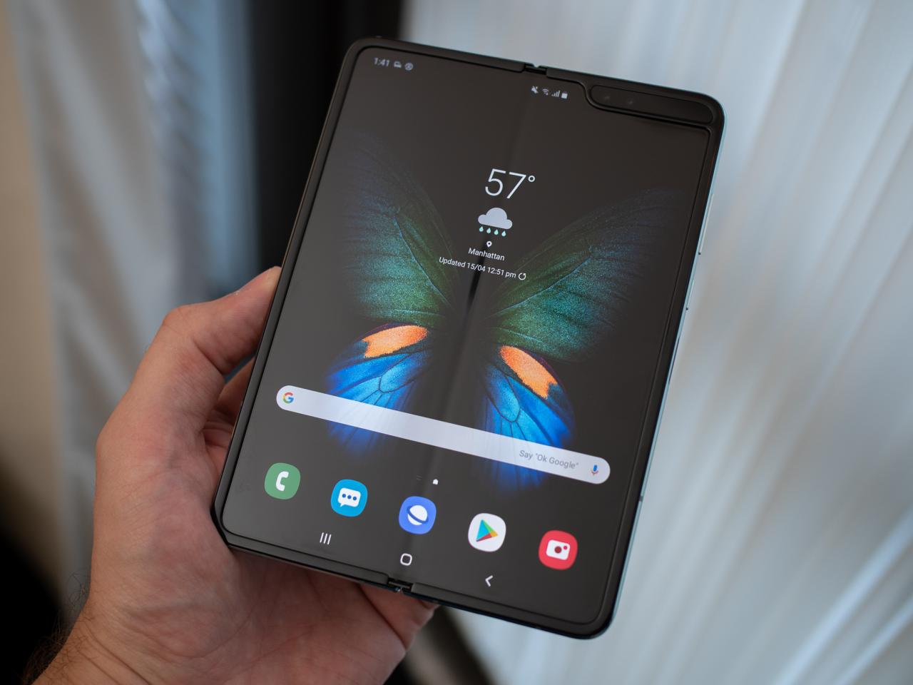 Samsung galaxy fold 1